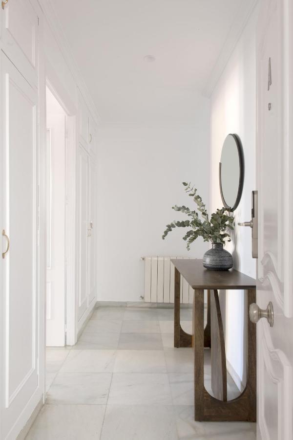 Suites Maestranza - Puerta Del Arenal By Magno Apartments Sevilla Exterior foto