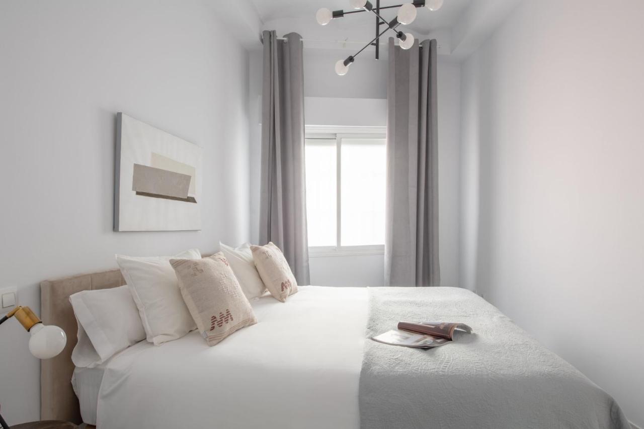 Suites Maestranza - Puerta Del Arenal By Magno Apartments Sevilla Exterior foto